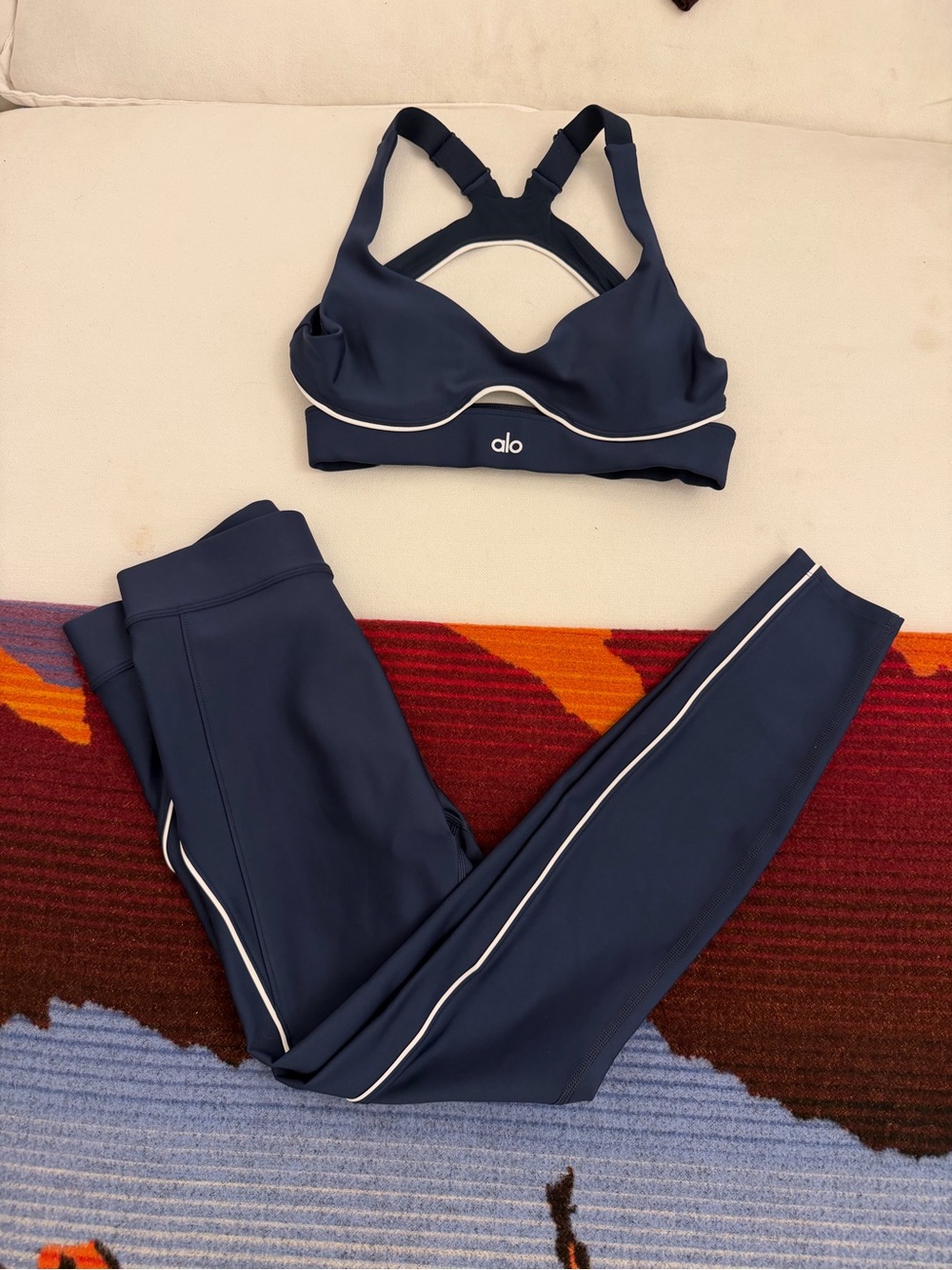 ALO Yoga Navy Sports Bra and Leggings Set with White Trim